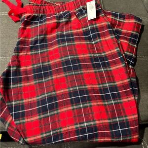 Old Navy women’s size 2x Plaid Pajama Bottoms -